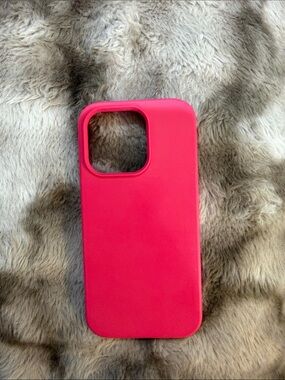 MVMT Hot Pink Silicone iPhone 16pro